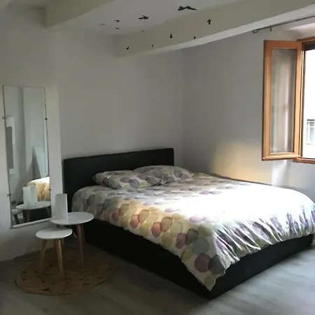 Maison De Village A Holiday home Riez